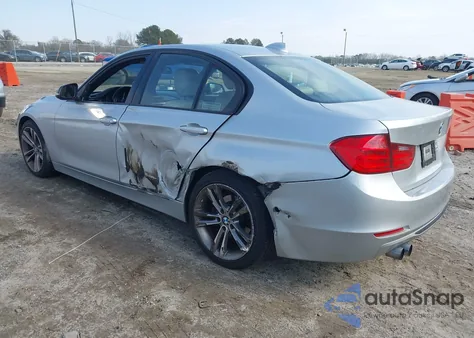2015 BMW 328I z USA, uszkodzony, nr VIN WBA3A5C51FP647079